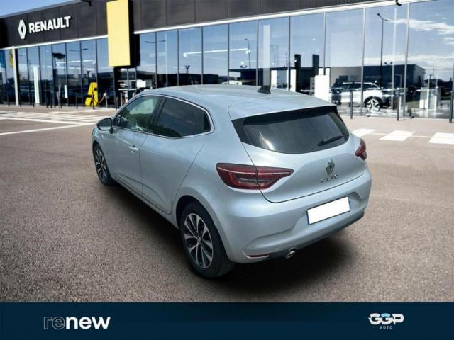 Renault Clio image 9