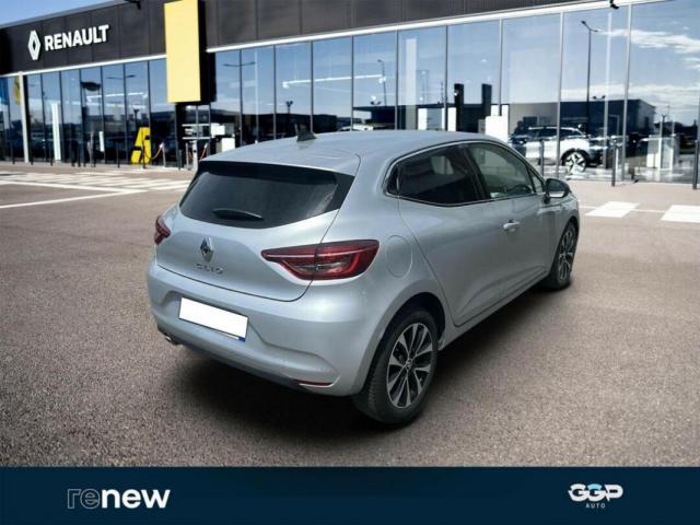 Renault Clio image 2