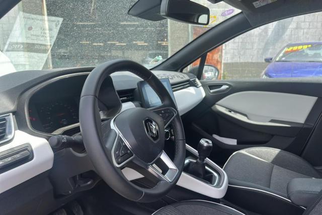 Renault Clio image 3