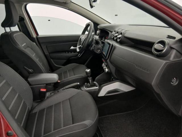 Dacia Duster image 1