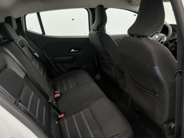 Dacia Sandero image 6