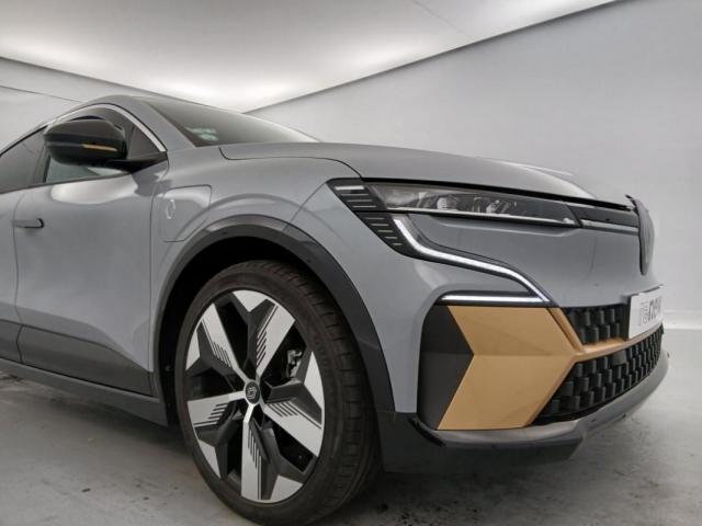 Renault Mégane E-Tech image 4