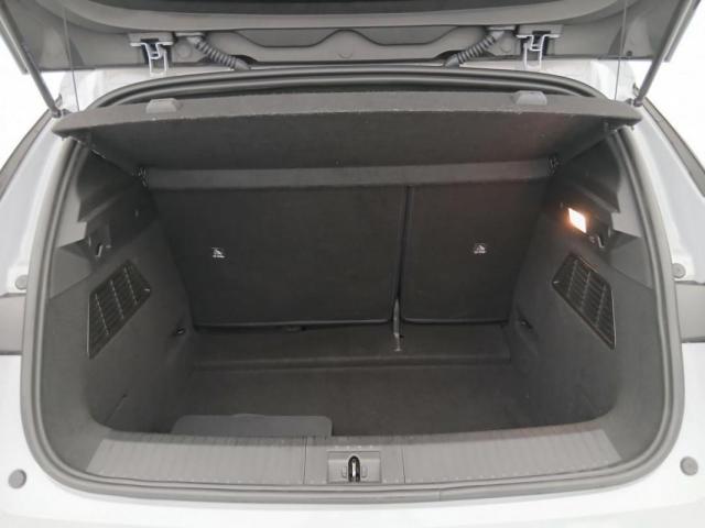 Renault Mégane E-Tech image 6