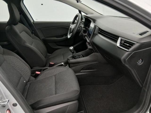 Renault Clio image 9