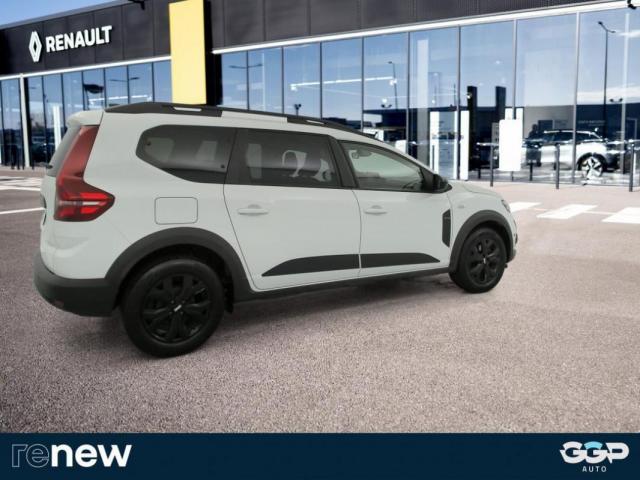 Dacia Jogger image 1