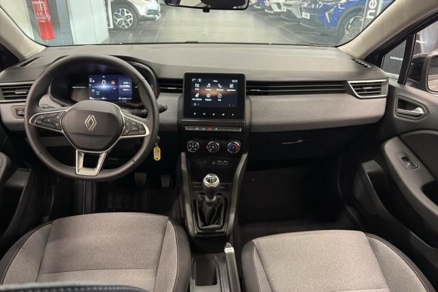 Renault Clio image 8
