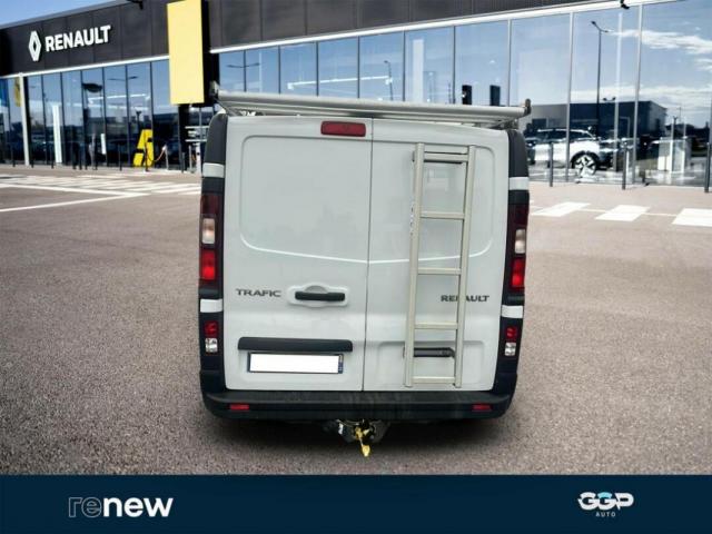 Renault Trafic image 1