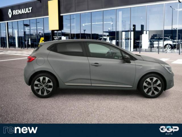 Renault Clio image 9