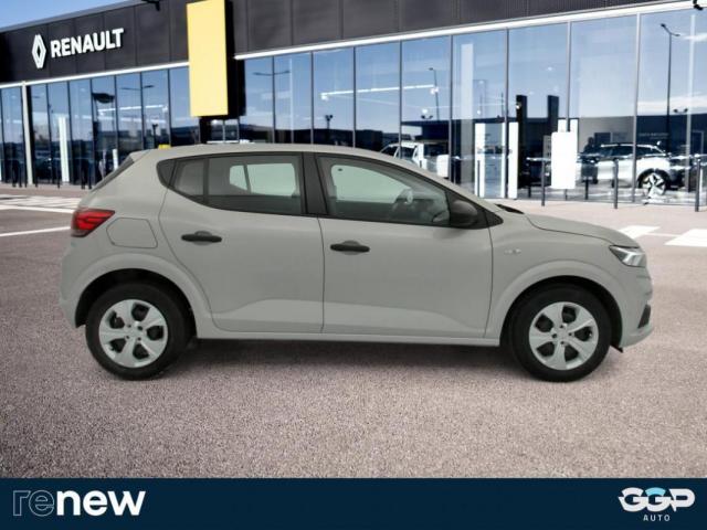 Renault Captur image 2