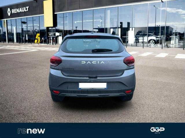 Dacia Sandero image 2