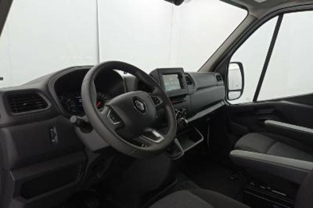 Renault Master image 7