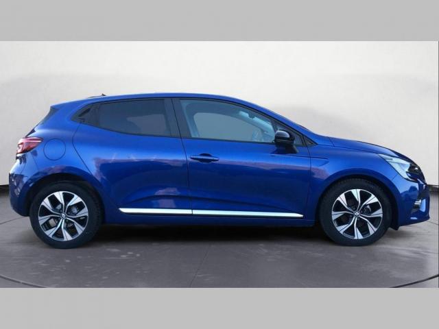 Clio image 1