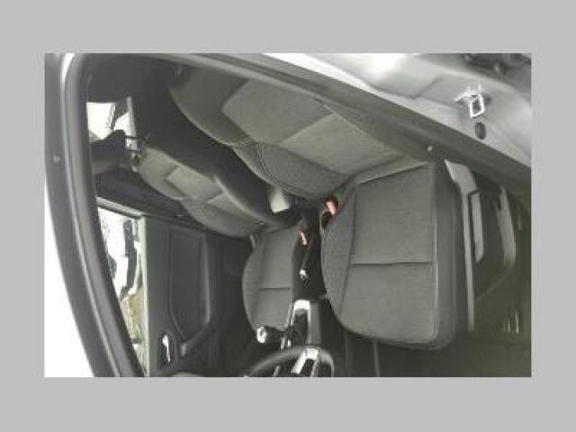 Renault Captur image 9