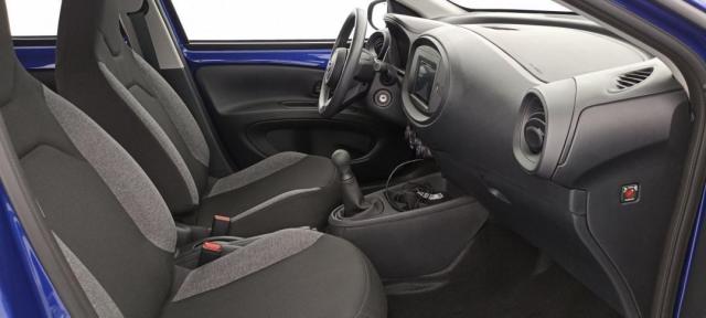Toyota Aygo X image 2