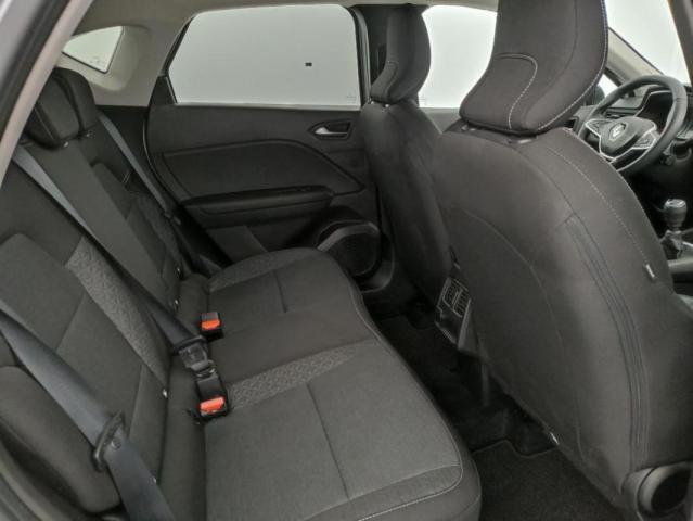 Renault Captur image 1