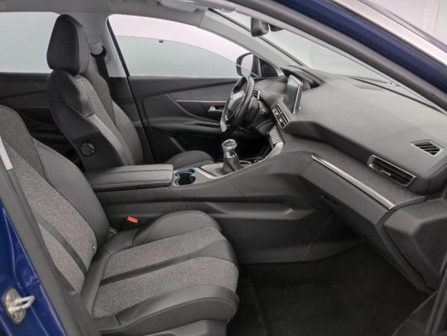 Peugeot 3008 image 1