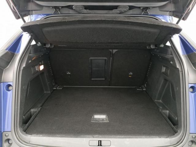 Peugeot 3008 image 2