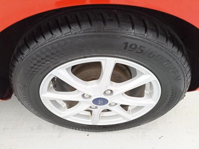 Ford Fiesta image 6