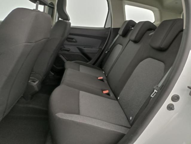 Dacia Duster image 6
