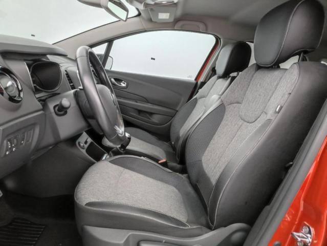 Renault Captur image 7