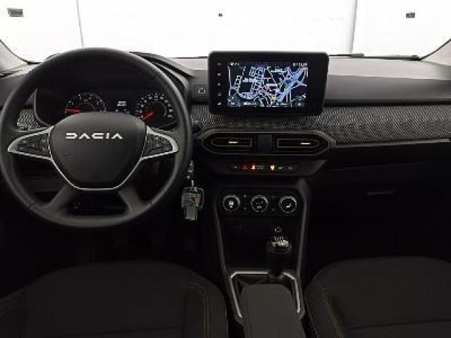 Dacia Sandero image 1