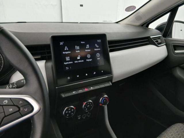 Renault Clio image 9