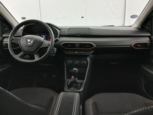 Dacia Sandero image 4