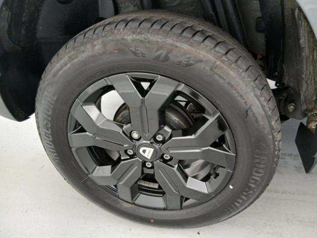 Dacia Duster image 8