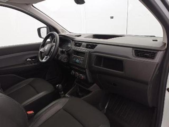 Renault Express Van image 3