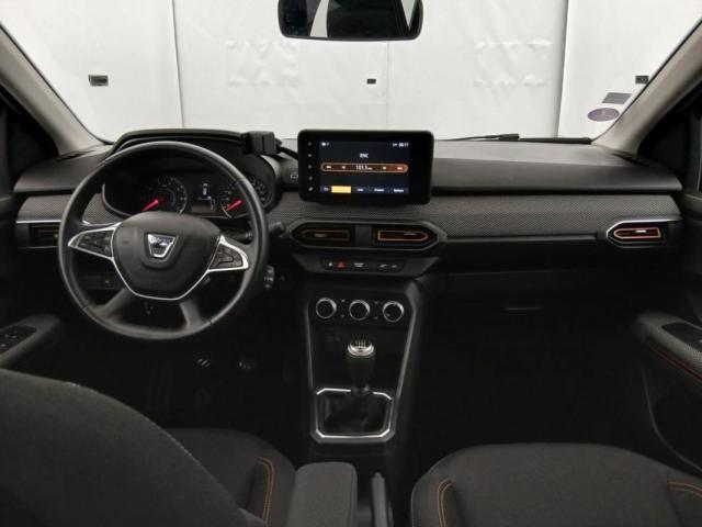 Dacia Sandero image 8