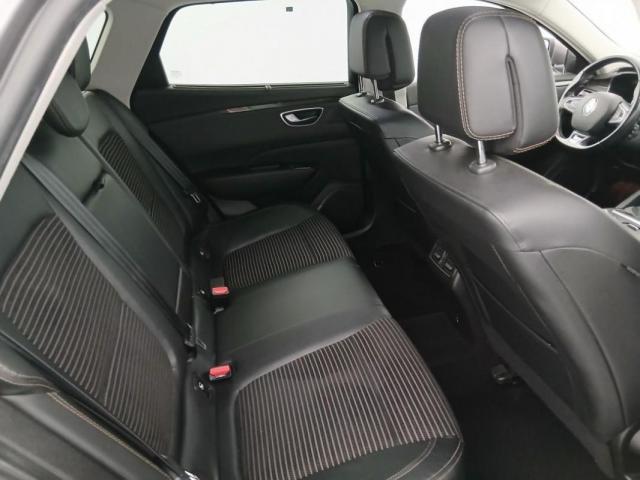 Renault Talisman Estate image 2