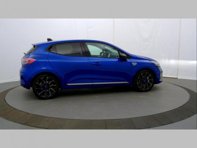 Renault Clio image 6