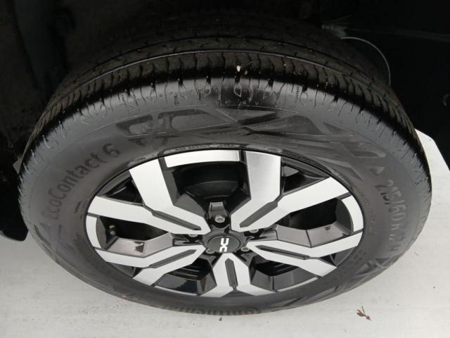 Dacia Duster image 9