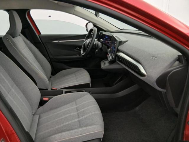 Renault Mégane E-Tech image 1