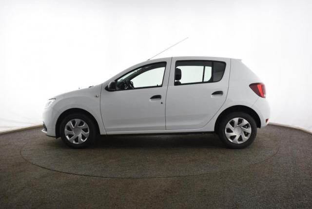 Dacia Sandero image 2