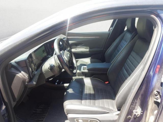 Renault Mégane E-Tech image 9