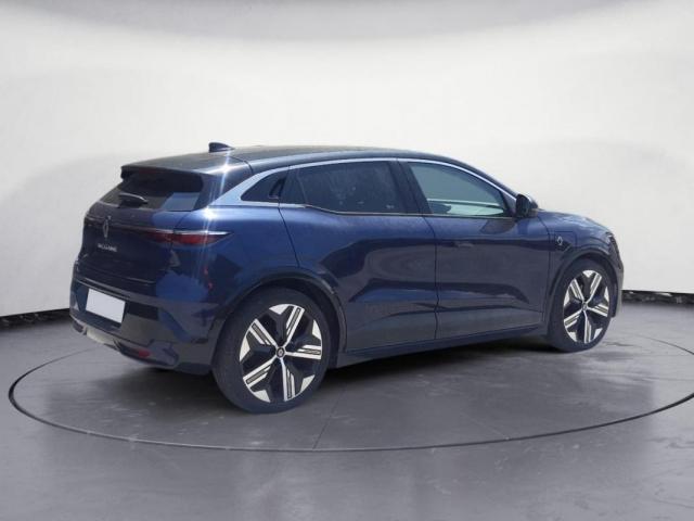Renault Mégane E-Tech image 1