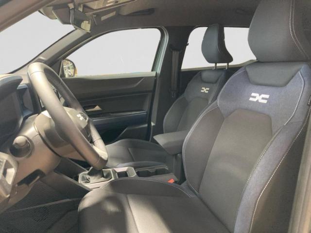 Dacia Duster image 9