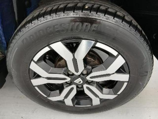 Dacia Duster image 9