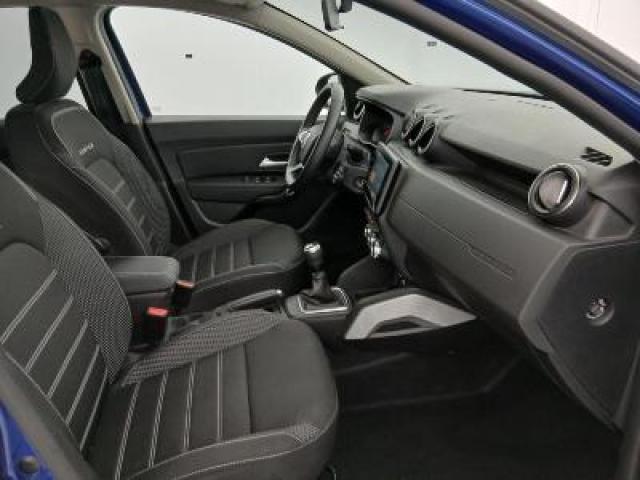 Dacia Duster image 1
