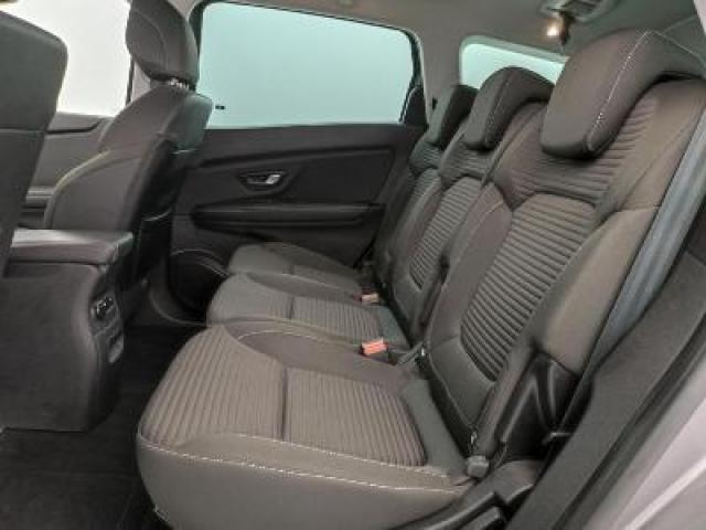 Renault Grand Scénic image 8