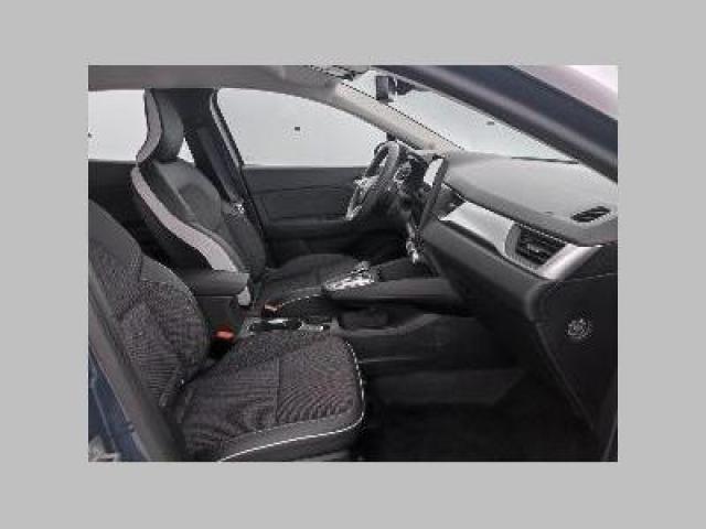 Renault Captur image 8