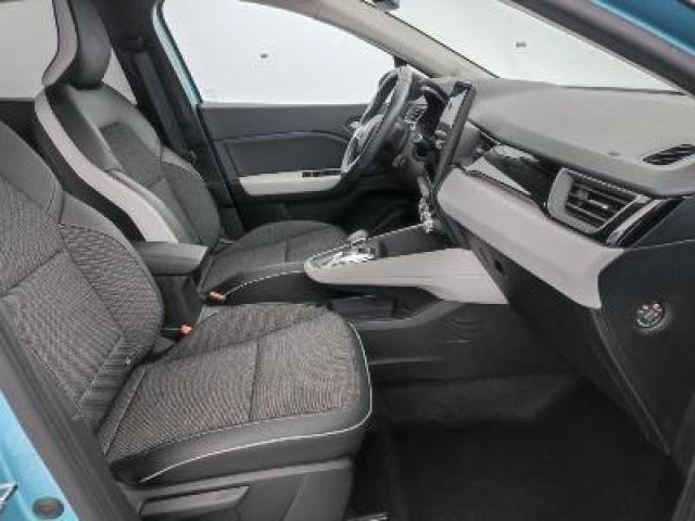 Renault Captur image 6
