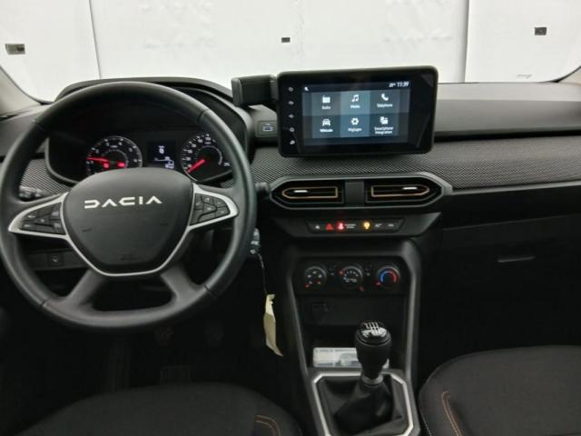 Dacia Sandero image 6