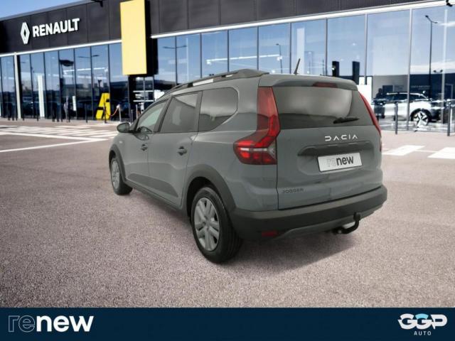 Dacia Jogger image 1
