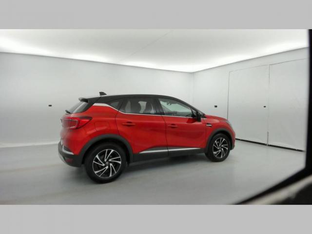 Renault Captur image 2
