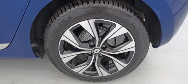 Renault Clio image 8