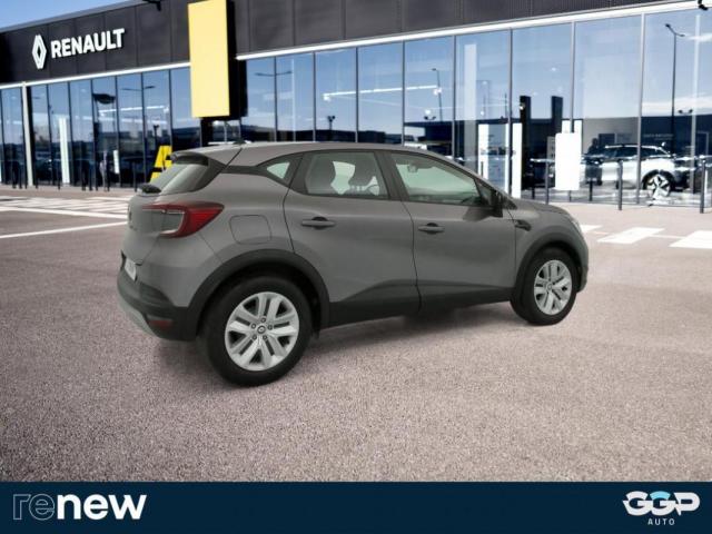 Renault Captur image 2