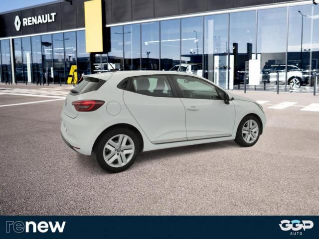 Renault Clio image 8