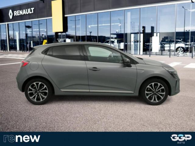 Renault Clio image 2